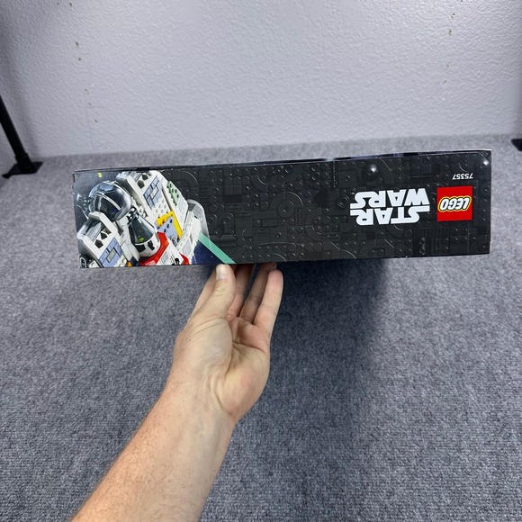 LEGO Star Wars Ghost & Phantom II Set 75357 10+ 1394 Pieces - Retired - Picture 4 of 6